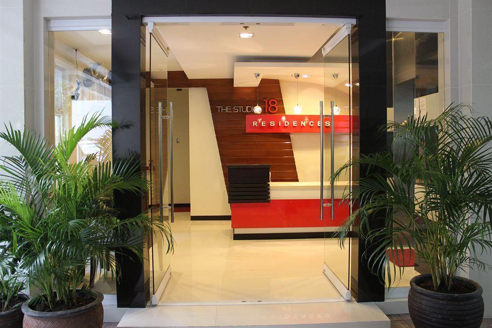 The Studio 18 Residences Манила Экстерьер фото